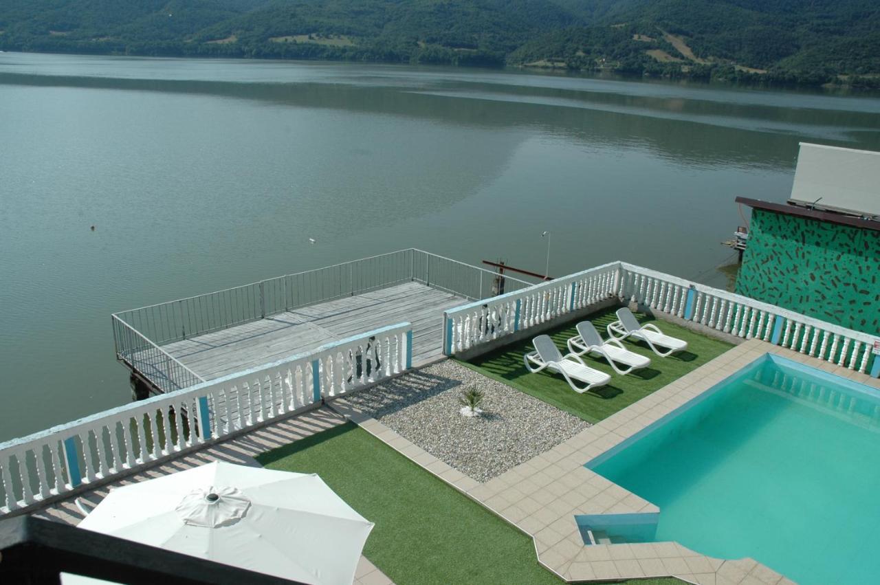 Casa 1 Yuppy Apartment Ieşelniţa Bagian luar foto