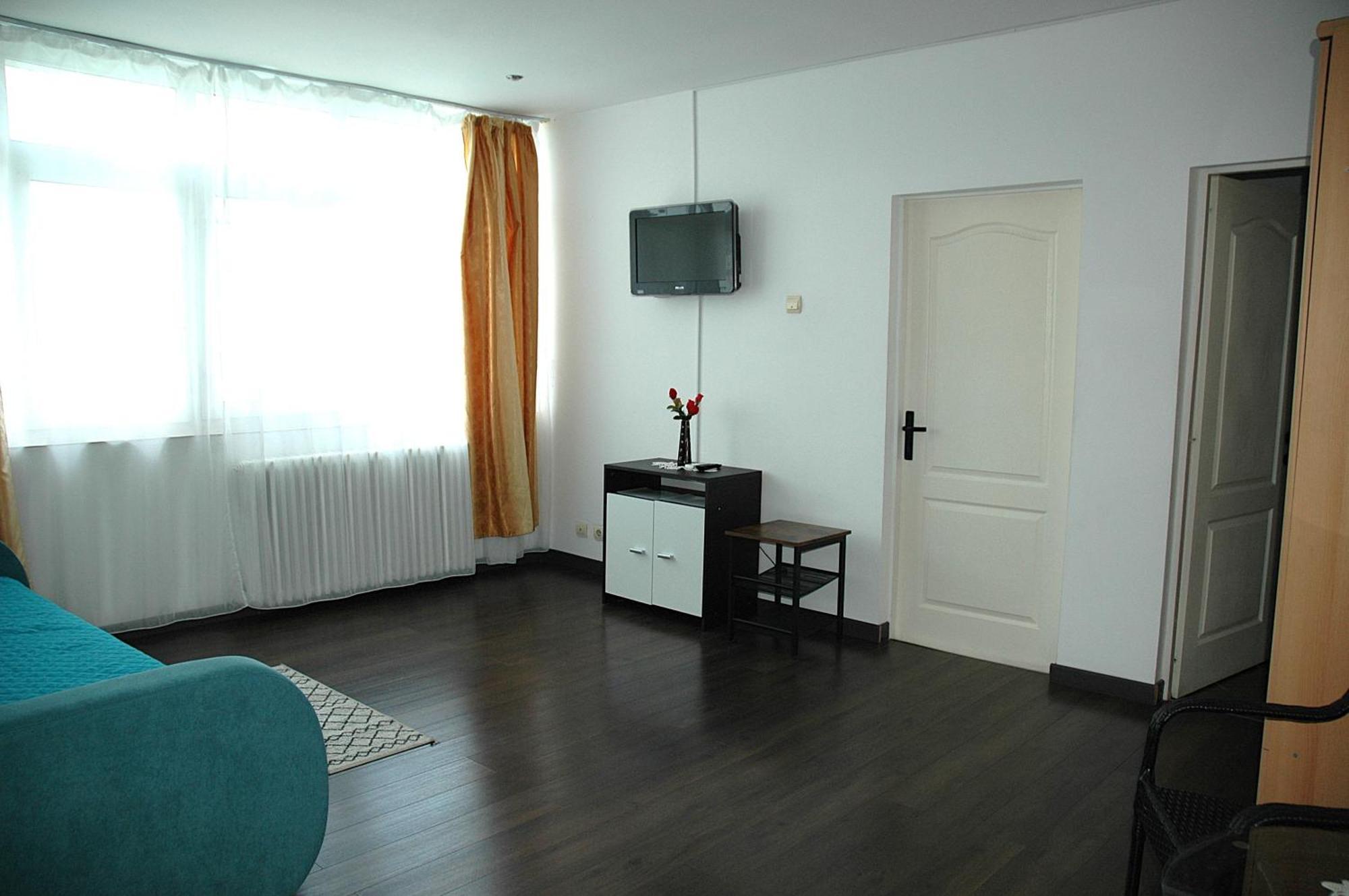 Casa 1 Yuppy Apartment Ieşelniţa Bagian luar foto